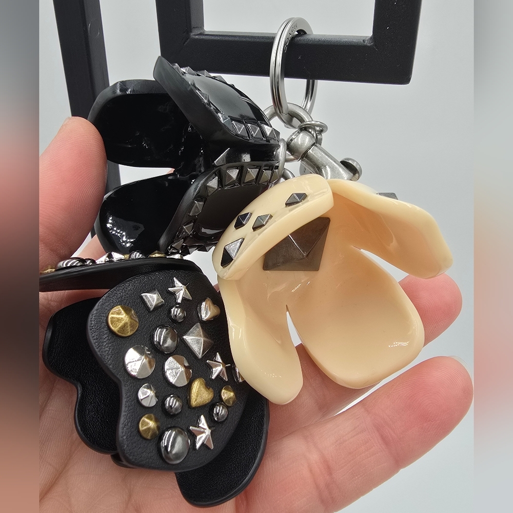 Coach Tea Rose Studded Bag Charm/  KeyRing, B & W, EUC - Picture 8 of 11